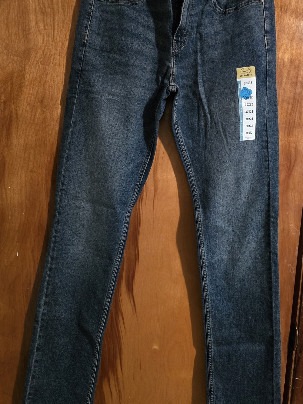 Signature by Levi Strauss Men's Slim Straight Dark Blue Jeans